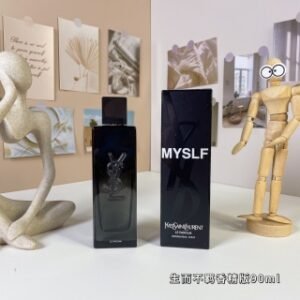 💹60✍️专柜版本
圣罗兰生而不羁香精版90ml
YSL Yves Saint Laurent Myslf Le Parfum, 2024
品牌：圣罗兰
属性：男香
香调：木质东方调
气味：橙花黑胡椒木质香广藿香香草琥珀