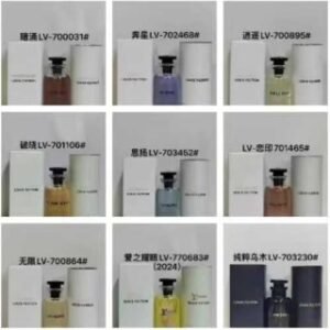 💹130✍️其他
💹135✍️水蜜桃限量 ，恋人（爱之耀眼）
Lv香水100ml味道：
思扬
悸动的心
追梦
雷暴
爱之耀眼
水蜜桃限量版
午后漫游
海滩漫步
夜之城市
悠然海岸
暗涌
奔星
风中玫瑰
火之夜
流浪幽灵
萨博玫瑰
沙漠之馨
破晓
无限
逍遥
水蜜桃【恋印】
