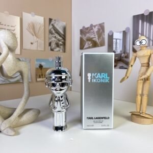 💹55✍️专柜版本
卡尔·拉格斐酷白银100ml
Karl Lagerfeld Ikonik Man, 2024
品牌：卡尔·拉格斐
属性：男香
香调：馥奇东方调
前调：天竺葵椰子木质香零陵香豆
中调：椰子木质香零陵香豆
后调：木质香零陵香豆