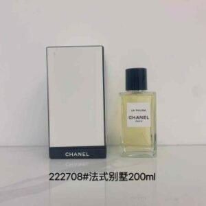 💹60✍️专柜版本，200ml
香奈儿高定200ml（12个味道）
222104栀子花200ML
223309#1932 200ML
2205066 康朋街31号200ML
223002梧桐影木200ML
223200自由旅程200ML
222203N22 200ML
222609N18 200ML
223606#1957 200ML
015652清新古龙水200ML
222906东方屏风200ML
223804狮子200ML
222708法式别墅200ML
