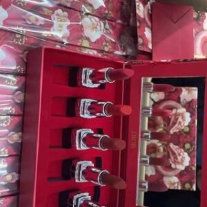 💹60✍️专柜版本
迪奥花蛇/双蛇蓝金口红小样五件套，
丝绒999+哑光888+丝绒777
丝绒840+丝绒720
配礼袋，中文标，件96
批号:5A01，现货供应