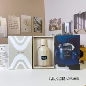 💹65✍️专柜版本
爱慕 外域 地外之境100ml
Amouage Outlands, 2024
品牌:Amouage
调香师:Cecile Zaroki.
属性:中性香
香调:木质东方调
前调:榄香脂花椒香柠檬小豆蔻柠檬乳香
中调:天竺葵茴芹藏红花橙花广藿香芫荽苦艾玫瑰孜然
后调:桦木沉香(乌木)香草安息香脂龙涎香麦芽醇红没药麝香劳丹脂乳香琥珀