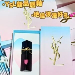 💹50✍️明通版本，
💹40✍️专柜版本，
圣罗兰 唇釉马卡龙礼盒装，单只
可选色号：圣罗兰爱心浮雕限定黑管唇釉  正装5.5ml
色号：44.403.416.440.610.621.622.611.614
圣罗兰爱心哑光黑管绒雾唇釉 正装5.5ml
色号：201.202.216.231.234.236
圣罗兰黑管唇釉423.432.435.610.416.407.
409.425.434.420.433.417.411.
402.413.428.408.441.440.431