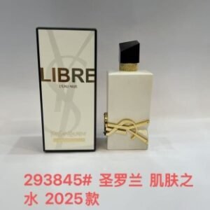 💹50✍️专柜版本
293845圣罗兰肌肤之水女士浓香90ml！