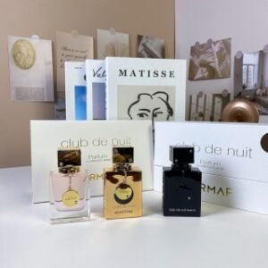 💹70✍️普通版本
阿玛芙白盒中样三件套30ml×3个，带喷头，内含：夜店女士，夜店男士，里程碑夜总会