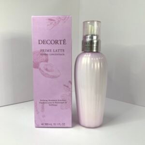 💹65✍️专柜版本
新版黛珂牛油果乳液300ml🔜实拍📸现货❗️D4编码!(需要中文标下单备注)日本本土版❗️适合油皮跟易长粉刺跟痘痘肌。先乳后水牛油果软肌乳液,紫苏水好搭档⏭只要加在平常使用的化妆水前,保湿效果提升多倍哦。还能有效提高肌肤対外界的抵抗力、防止肌粗、干燥,柔软肌肤,改善毛孔,增加肌肤透明度,打造水嫩不容易干燥的美肌!
💢黛珂牛油果乳液300ml,黛珂紫苏水牛油果乳液适用人群:痘痘肌,闭口,大油田,皮肤水油不平衡✅痘痘的克星⭐️适合油皮混合油和痘痘肌,主打抗氧化、镇静消炎、补水、稳定肌肤、强健肌底。和SK2神仙水、奥尔并健康水并称日系三大水‼️适合所有肤质,不喜欢酒精味、想去痘痘和闭口的都可以试试!湿敷效果最好!三天闭口就全消了~💢