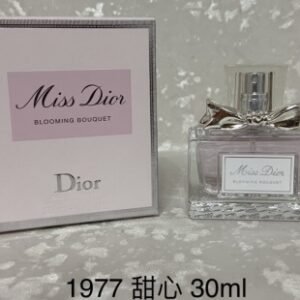 💹42✍️专柜版本
迪奥甜心经典款30ml
