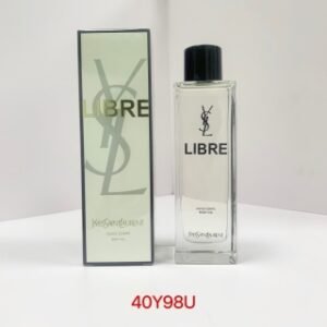 💹45✍️专柜版本
圣罗兰自由之香身体油150ml!圣罗兰自由之水身体油真的是本干皮秋冬天的挚爱宝藏!延续了自由之水后调的花香!淡淡的在身上轻松get温暖治愈伪体香!
水感油的质地涂在身体上也很好吸收!滋润的同时也不会觉得油腻~
吸收后淡淡的香味留香程度也是非常在线!
Y姐真的不愧是你!这个秋冬我和你锁死了!