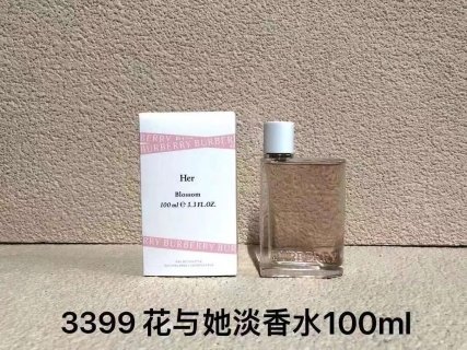 💹45✍️专柜版本,其他
💹75✍️专柜版本,花漾
巴宝莉 花与她香水系列🔜
巴宝莉 花与她edt女士淡香水100ml
巴宝莉 花与她edp女士浓香水100ml
巴宝莉 花与她果漾青提软糖edt女士淡香水100ml
巴宝莉 花与她馥郁版/草莓奶昔edp女士浓香水100ml
巴宝莉 花与她加强版edp女士浓香水100ml
巴宝莉 花与她柠檬苏打100ml
巴宝莉 花与她花漾88ml