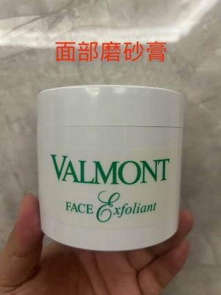 💹35✍️明通版本
院装院线法尔曼9款齐,对版对味,新日期 带暗码 封口条撕开断成三段 正品同步 可冲正 独家私磨具 可配中文标,需要下单备注!
法尔曼面部磨砂膏200ml(新增)
法尔曼美白焕颜面膜200ml(新增)
法尔曼再生2号面霜200ml(新增)
法尔曼幸福面膜200ml
法尔曼冰凝面膜200ml
法尔曼水润补湿面膜200ml
法尔曼水润补湿面霜200ml
法尔曼塑颜抗皱面霜200ml
法尔曼清洁面膜200ml