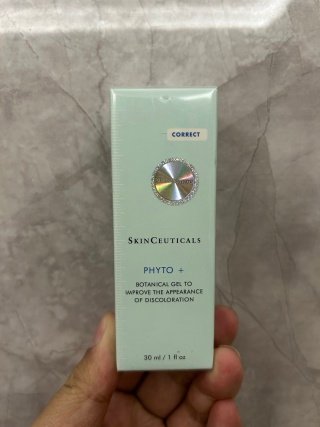 💹35✍️明通版本
修丽可色修加强精华液30ML 对版对味 可配海免三标 镭射标 防伪标 说明书 需要配什么下单备注.没备注没配!