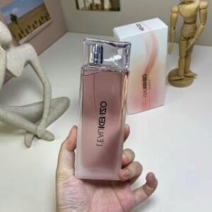 💹52✍️专柜版本
凯卓纯净之水冰灵女士100ml
凯卓纯净之水冰晶男士100ml