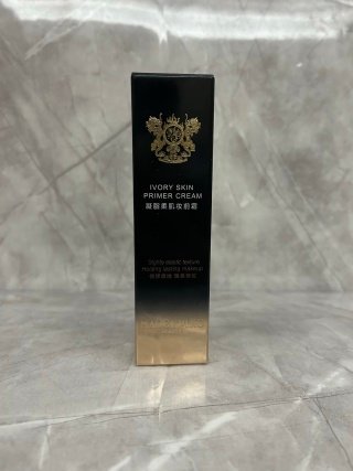 💹45✍️专柜版本
毛戈平凝脂柔肌妆前霜30ml.独家私模.新日期.