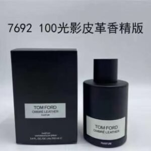 💹45✍️专柜版本
TF光影皮革之水香精版 100ml