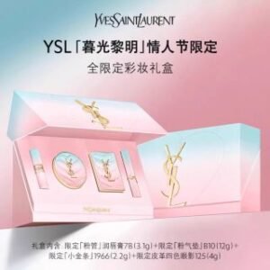 💹270✍️专柜版本
圣罗兰渐变玫瑰四件套 气垫12gB10# 口红2.1g1966# 4色眼影盘4g125# 圆管口红3.1g7B# 配礼袋+中文标 打5 件20