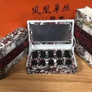 💹62✍️专柜版本
迪奥太阳花蓝金口红小样五件套！内含：1.5g*5。色号：丝绒840+丝绒999+丝绒720+丝绒217+丝绒100。