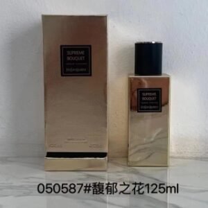 💹65✍️专柜版本
圣罗兰 鎏金系列 香水125ml
050587馥郁之花125ml
643086阿斯特拉花园125ml
050594奢华之木125ml