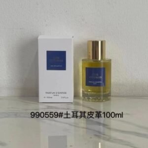 💹52✍️专柜版本
帝国之香土耳其皮革香水100ml
帝国之香夏日恋情香水100ml
帝国之香紫禁桂花香水100ml
帝国之香光之呐喊香水100ml
🔜 一比一质量❗帝国之香系列100ml！味道：995559土耳其皮革，990863夏日恋情，990689紫禁桂花，990511光之呐喊。