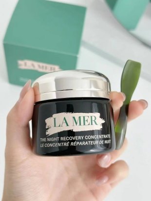💹200✍️明通版本
海蓝之谜修护膏明通版50ml!独家私模,明通版本,进口纸盒,原色瓶子,对版铝盖,对版中格,双色含注,膏体过检✔️