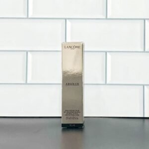 💹16✍️明通版本，小样10ml
兰蔻菁纯防晒霜小样明通版10ml 正品3D烫金logo有凹凸手感 不肿管 细节全对版 味道对香 市面最高版本 非流通普货 正品质量直供 支持对比 配中文标 打48 件384