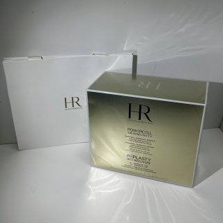 💹190✍️专柜贵版
高质量对版对味 新版HR赫莲娜王炸四件套 配手提袋 中文标
件6套 认准批号:7WY01B
内含:新肌水400ml+黑绷带100ml+绿宝瓶精华100ml+绿宝瓶精华100ml