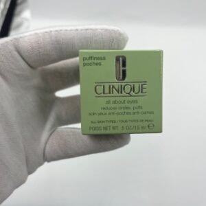 💹25✍️专柜版本
倩碧水磁场眼霜15ml！功效:加速骨胶原生成，恢复眼部肌肤细致光滑减淡黑眼圈，舒缓肌肤，缓解眼部浮肿，卓越的滋润效果，缓解眼部干燥，一定程度淡化细纹，加强眼部肌肤抵抗力。