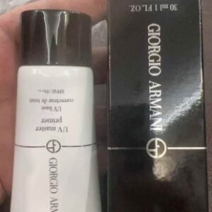 💹40✍️明通版本
阿玛尼小白娇防晒霜明通版30ml!
