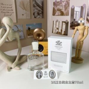 💹50✍️专柜版本
信仰/克雷德2025夏日版纯白之恋75ml
Creed Love in White, 2024
品牌：恺芮得
属性：女香
香调：果香花香调
前调：橙子苹果杏
中调：水仙花鸢尾花茉莉玫瑰木兰大米
后调：雪松麝香