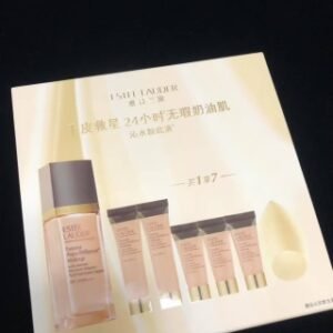 💹95✍️明通版本
雅诗兰黛沁水粉底液1+5/一拖五套装！内含：30ml，15ml*2，5ml*3。色号：1C0。
