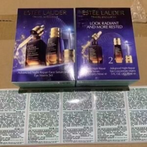 💹95✍️明通版本
雅诗兰黛特润修护肌活两件套明通版！内含：液体绷带眼霜15ml，小棕瓶特润精华50ml。
细节全对版，味道对香，市面最高版本，非流通普货，正品质量直供，支持对比，明通市场认可版本✔️