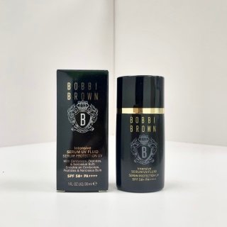 💹28✍️专柜版本
芭比布朗虫草精华防晒30ml🔜实拍📸现货❗️B35编码!Bobbi Brown新品虫草精华防晒,为肌肤提供精华级保湿保护,8种精华成分
虫草+人参 焕活肌肤能量,灵芝+水仙花 修护防晒红,多肽 淡纹防晒老,姜根+维E 防护抗氧 。让肌肤保持水润舒适,护肤成分让肌肤由内而外焕发光彩。 SPF50 PA++++柔性滤光衣技术,外防内养全波段防御 UVA UVB 蓝光,高效防光老防光损。