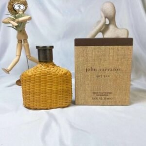 💹65✍️专柜版本
John Varvatos约翰·瓦维托斯艺术工匠（黄藤编）男士淡香水EDT 75ml
香调：柑橘馥奇香调
前调：克里曼丁红橘蜜橘百里香马郁兰
中调：橙花生姜薰衣草茉莉
后调：木质香琥珀麝香