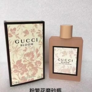 💹42✍️专柜版本
古驰粉繁花花悦磨砂女士淡香100ml！