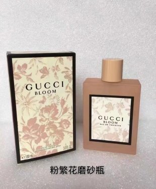 💹42✍️专柜版本
古驰粉繁花花悦磨砂女士淡香100ml!