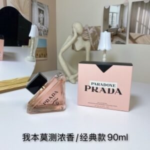 💹45✍️专柜版本，90ml-50ml同价
普拉达 我本莫测浓香90ml-50ml