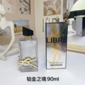 💹55✍️专柜版本
圣罗兰 自由铂金之境女士浓香水90ml