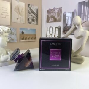 💹55✍️专柜版本
兰蔻璀璨黑夜香精100ml
Lancome La Nuit Trésor Le Parfum, 2024
品牌：兰蔻
调香师：Amandine Cle.Honorine Blanc
属性：女香
香调：果香花香调
气味：玫瑰可可果黑加仑