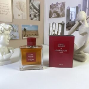 💹55✍️专柜版本
娇兰满堂红香精女士100ml
Guerlain Habit Rouge Parfum, 2024
调香师：Delphine Jelk
属性：男香
香调：木质东方调
气味：朗姆酒香草香柠檬广藿