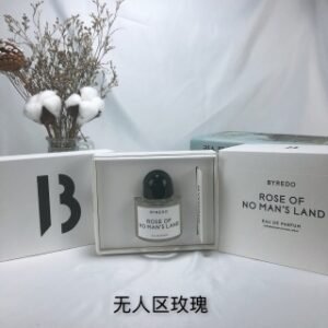 💹45✍️无人区玫瑰,超级雪松,郁金香,荒漠孤魂,吉普赛之水,白色浪漫,图书馆,非洲之旅,花序,初生玫瑰,不朽乌木,和谐沉香,夜幕玫瑰,圣徒之声,初澜狂花,人形物语。
💹50✍️百感交集,801646 大嘛,白色浪漫限量版 ,天际之间。
💹60✍️荒漠孤魂无酒精版
💹70✍️荒漠孤魂馥郁版,白色浪漫馥郁版,无人区玫瑰馥郁版
专柜版本,百瑞德香水100ml,现货味道:无人区玫瑰,超级雪松,郁金香,荒漠孤魂,吉普赛之水,白色浪漫,图书馆,非洲之旅,花序,初生玫瑰,百感交集,天际之间,不朽乌木,和谐沉香,夜幕玫瑰,人形物语,圣徒之声,初澜狂花,白色浪漫限量版,801646 大嘛,荒漠孤魂无酒精版,荒漠孤魂馥郁版,白色浪漫馥郁版,无人区玫瑰馥郁版。