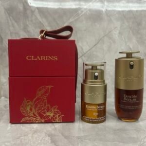 💹110✍️明通版本
新版娇韵诗眼精华礼盒两件套.包含：双萃眼霜20ml+新款双萃精华30ml+礼盒.对版对味.产品都是质量好的.可冲正.送礼必备.分钱分货.独家货源.到货不多.