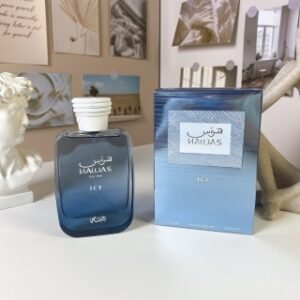 💹55✍️专柜版本
拉莎斯/哈瓦斯冰霜男士100ml
Hawas Ice for Him-EDP
香调：芳香调
前调：苹果柠檬香柠檬八角李子
橙花小豆蔻麝香琥珀橡木苔浮木
中调：李子橙花小豆蔻麝香琥珀橡木苔浮木
后调：麝香琥珀橡木苔浮木
属性：男香
标签：柑橘水果甜柔软辛辣