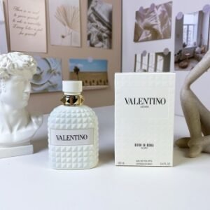 💹60✍️专柜版本
Valentino/华伦天奴出生于罗马男士浓香水100ml