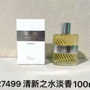 💹55✍️专柜版本
627499迪奥清新之水女士淡香100ml
363488迪奥清新之水女士香精版100ml
251037迪奥清新之水女士古龙水100ml