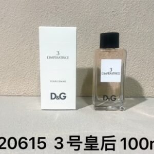💹45✍️专柜版本
杜嘉班纳100ml 3号皇后#020625