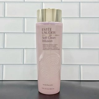 💹45✍️明通版本
雅诗兰黛粉水明通版400ml 细节全对版 味道对香 市面最高版本 非流通普货 正品质量直供 支持对比 配中文标 件30