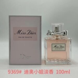 💹55✍️专柜版本
新版 9369#迪奥甜心/迪奥小姐 100ml淡香