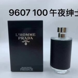 💹60✍️专柜版本
普拉达午夜绅士100ml
批号5G91630