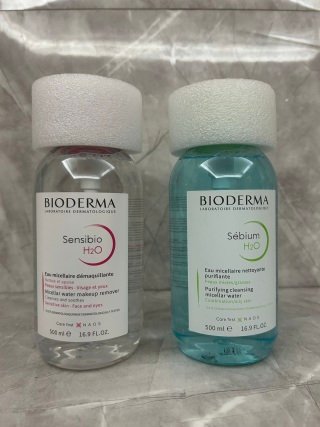 💹35✍️明通版本
新款按压头贝德玛卸妆水500ml.现货两色:粉色-蓝色.箱起有配正品原装箱.液体无渣质.新日期.标签刮不花.市场独家质量.非流通货.供平台.可冲正.可配中文标.需要下单备注!