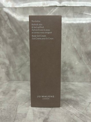 💹35✍️专柜版本
祖马龙感官之浴身体乳200ml
