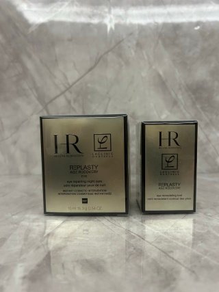 💹90✍️明通版本/一套
新品HR赫莲娜黑绷带眼霜15ml搭配独立按摩棒一比一搭配.最新日期.市场独家出货.真正对版.冲正直过.全部私模.不是市场通用瓶管.欢迎对比.一分钱一分货.可配海免三标或者中文标 需要那种下单备注!